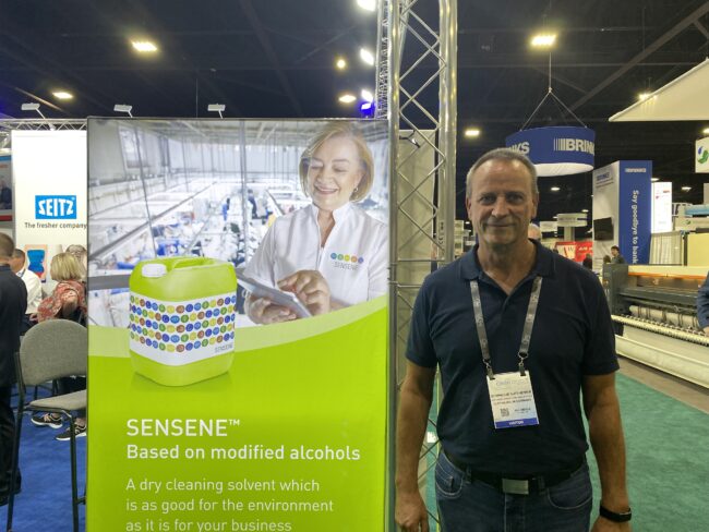 Mr. Dominique Suttheimer presented the Büfa productline from the Seitz Booth.