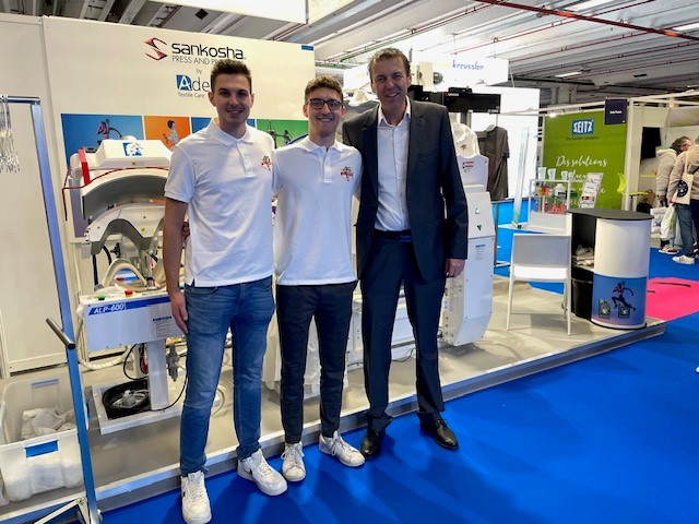 The new generation present at Boewe. Owner and General Manager Mr. Frank Ziermann (R) His sons and , are preparing to take over together with daughter Laura ( not on the picture)