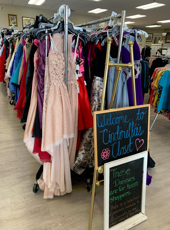 Assisting people who have lost touch with the clothing the wear