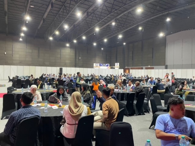 500 professionals attending for 2 days long