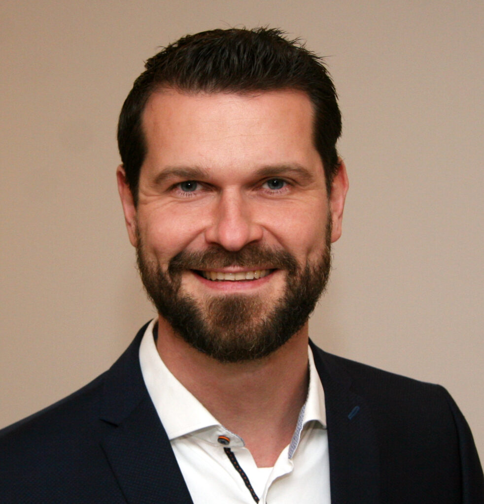 Mr. Christoph Richter